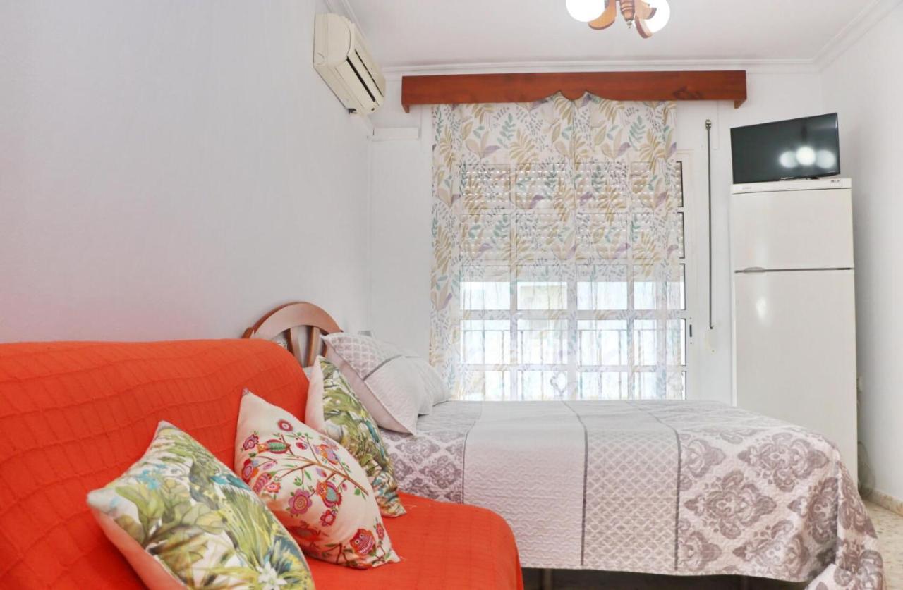 Habitacion Calle Ancha 01 โกนิล เด ลาฟรอนเตรา ภายนอก รูปภาพ